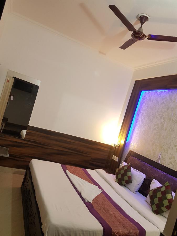 Hotel Perfect Palace Nowe Delhi Zewnętrze zdjęcie