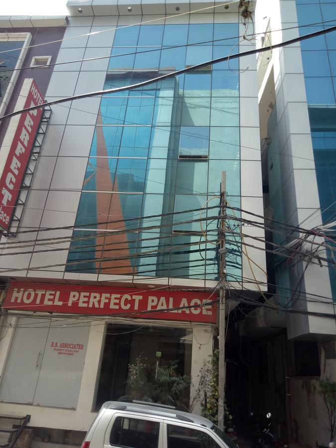Hotel Perfect Palace Nowe Delhi Zewnętrze zdjęcie