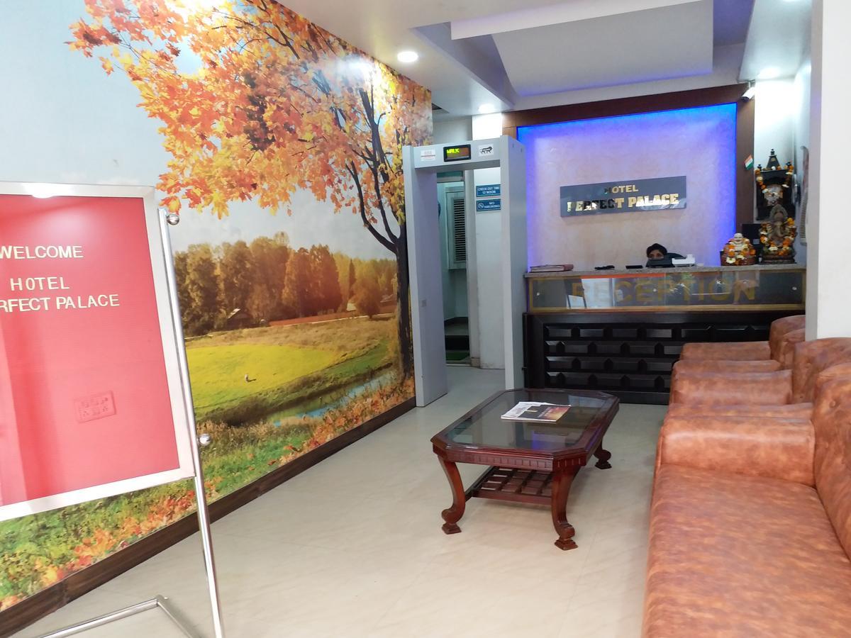 Hotel Perfect Palace Nowe Delhi Zewnętrze zdjęcie