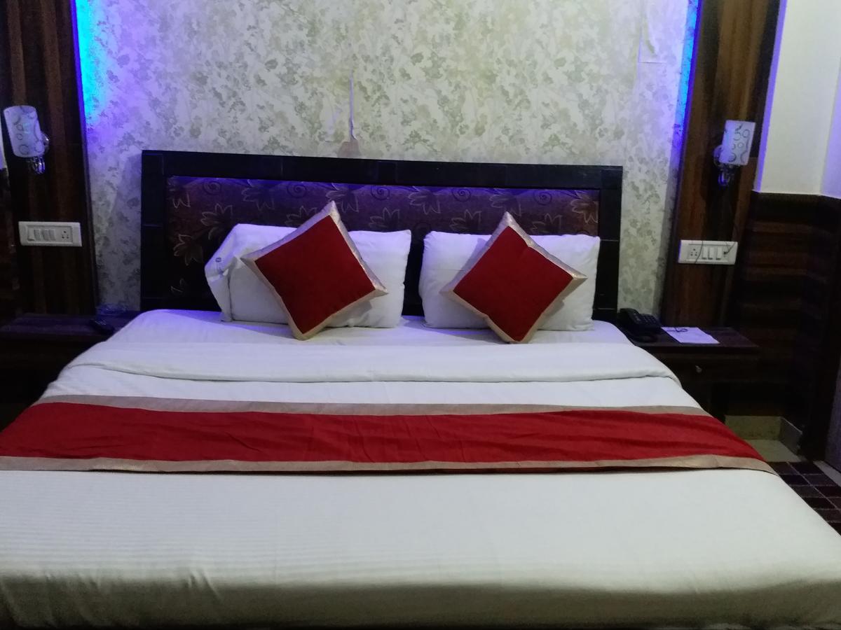 Hotel Perfect Palace Nowe Delhi Zewnętrze zdjęcie